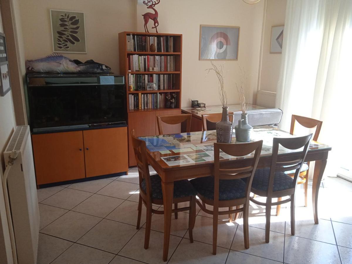 Central Home Kavala "Private Parking" エクステリア 写真