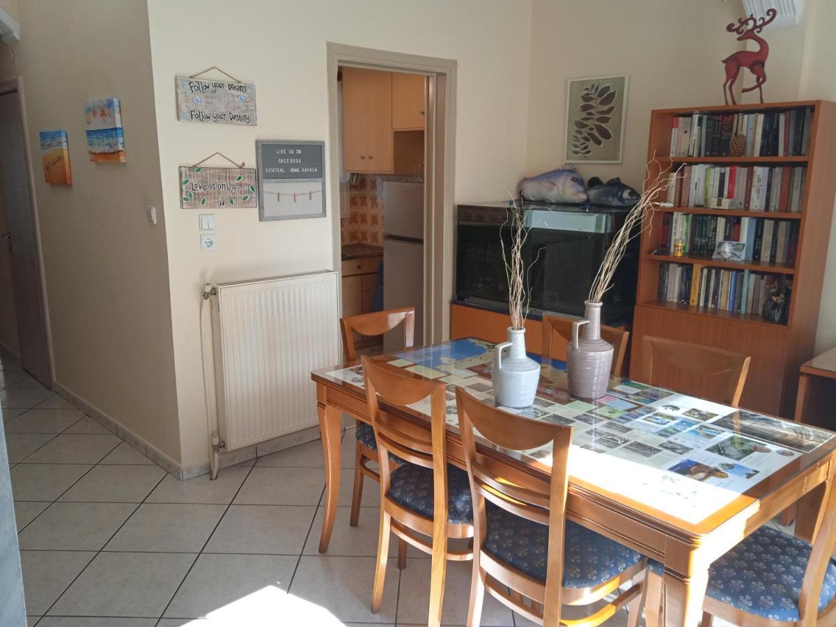 Central Home Kavala "Private Parking" エクステリア 写真